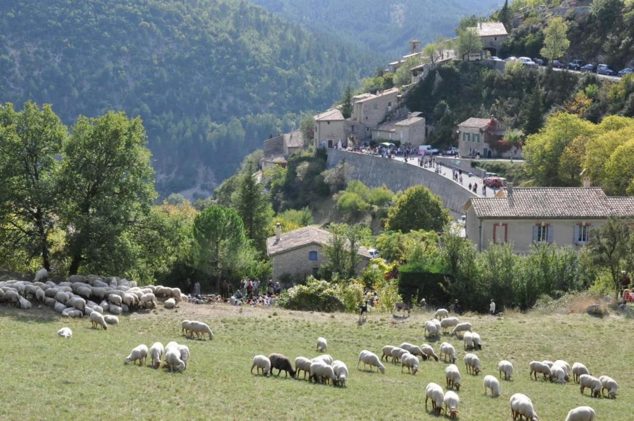 브나스크 Escapades En Ventoux 빌라 외부 사진